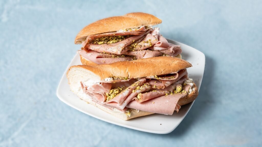 Bologna Sandwich [16_9-1440x2560-watermarked] d5c